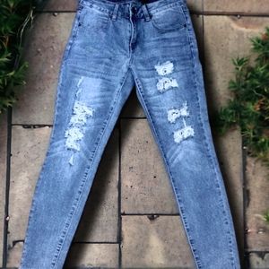NWT Girl's Boom Boom Dark Wash Distressed Lace Cut Skinny Jeans Mid Rise Size 3